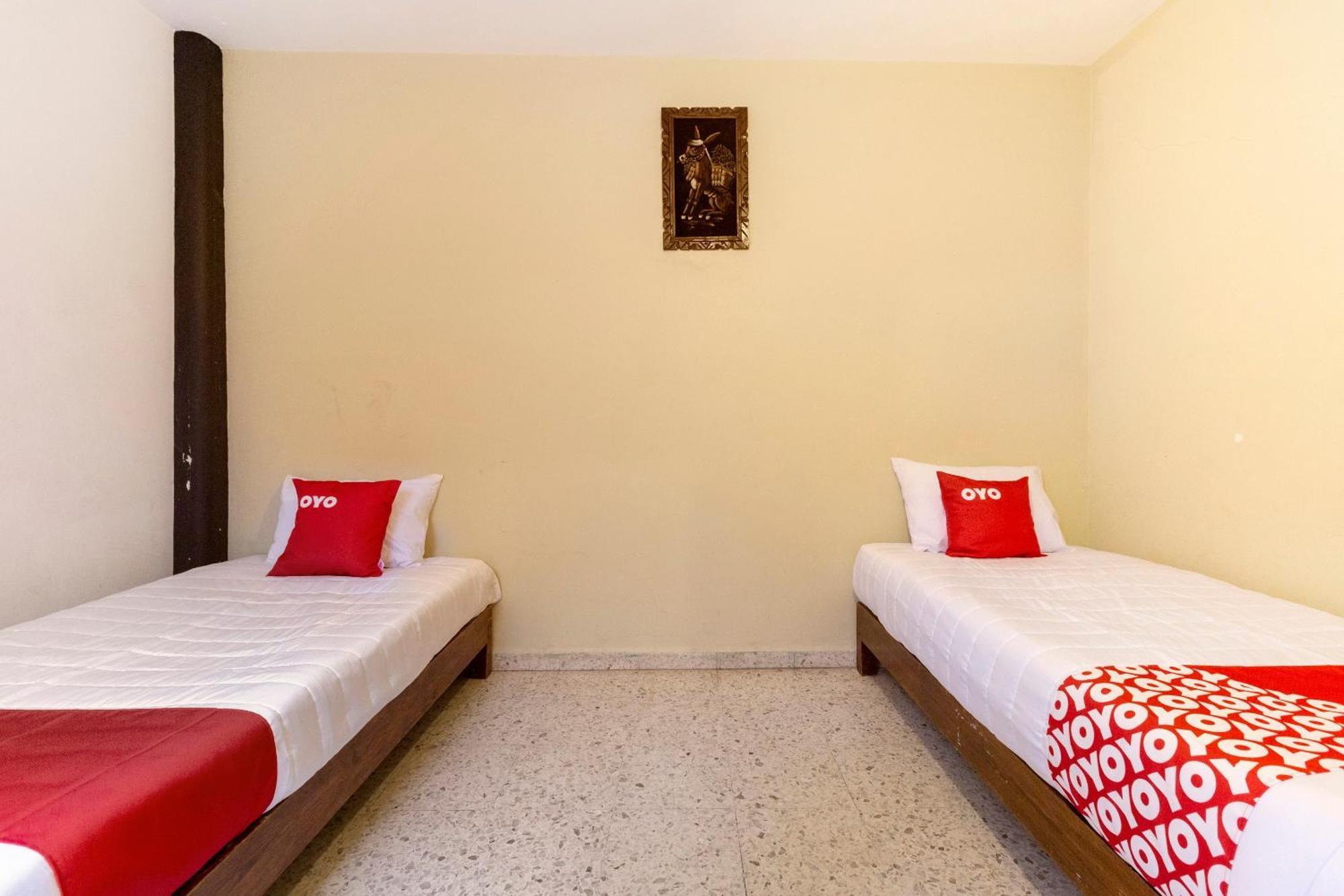 Oyo Hotel Emperador, Oaxaca Εξωτερικό φωτογραφία