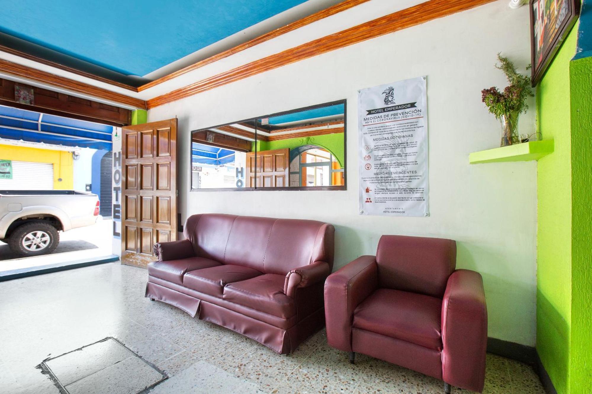 Oyo Hotel Emperador, Oaxaca Εξωτερικό φωτογραφία