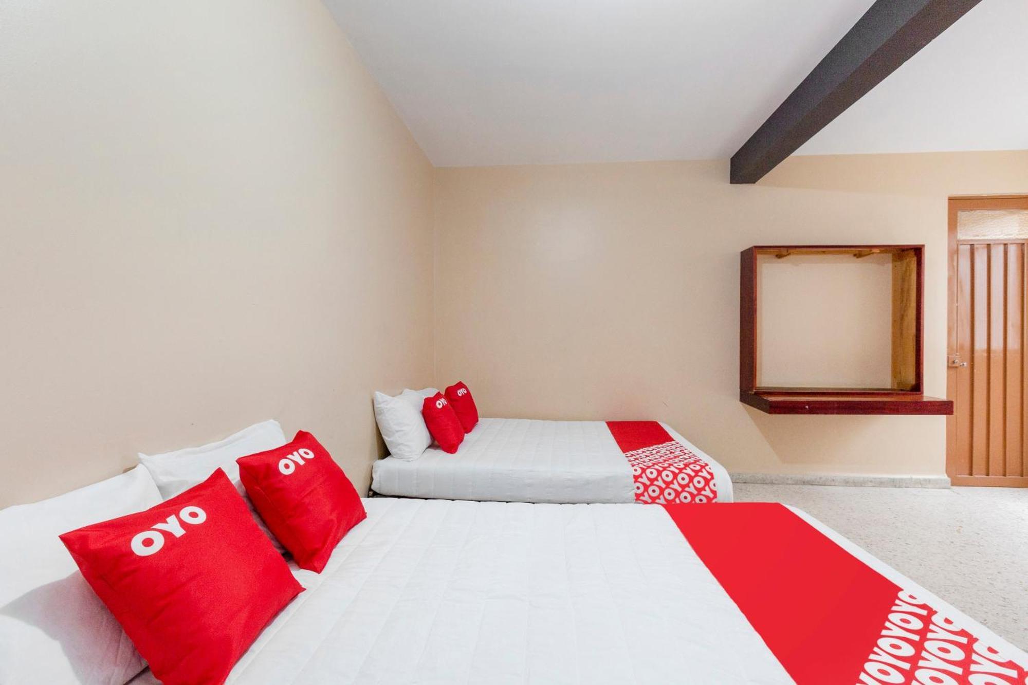 Oyo Hotel Emperador, Oaxaca Εξωτερικό φωτογραφία