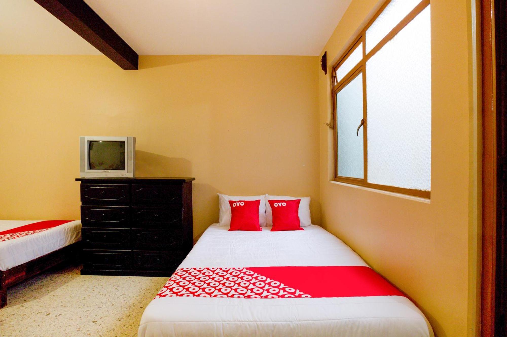 Oyo Hotel Emperador, Oaxaca Εξωτερικό φωτογραφία