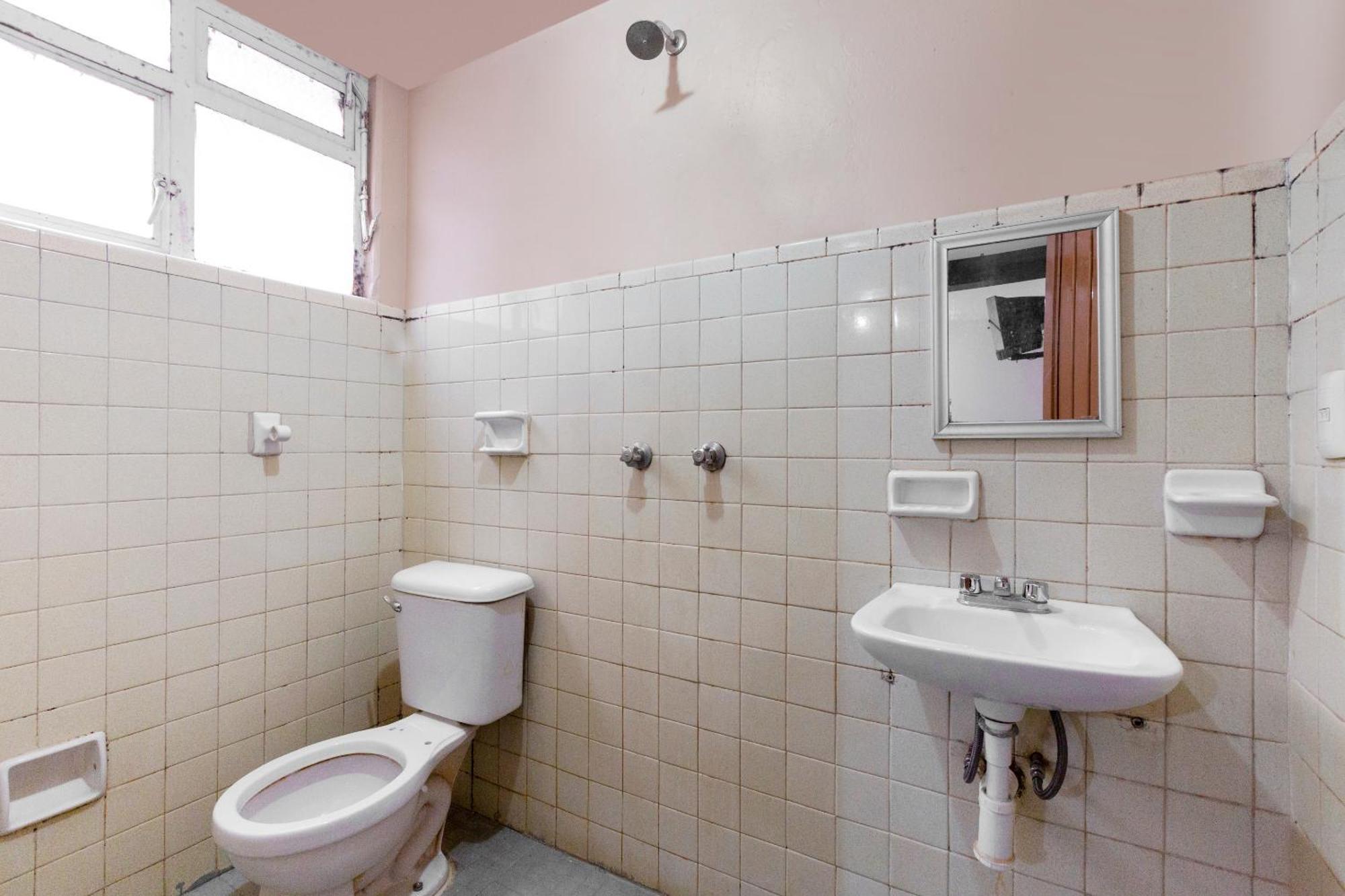 Oyo Hotel Emperador, Oaxaca Εξωτερικό φωτογραφία